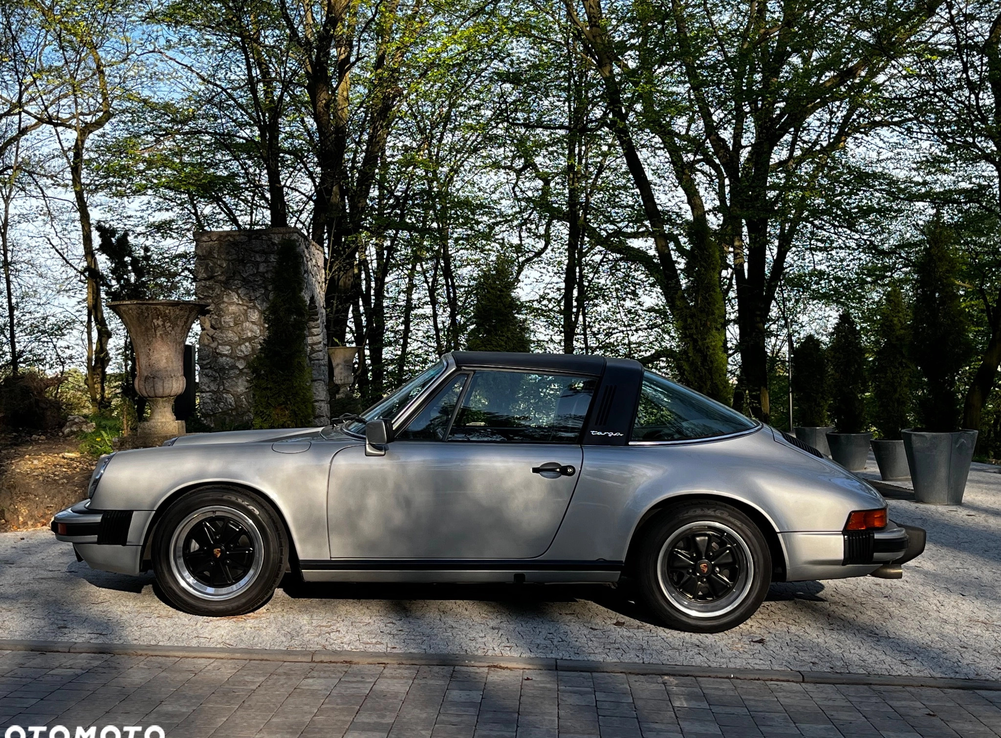 Porsche 911 cena 370000 przebieg: 72000, rok produkcji 1978 z Kraków małe 631